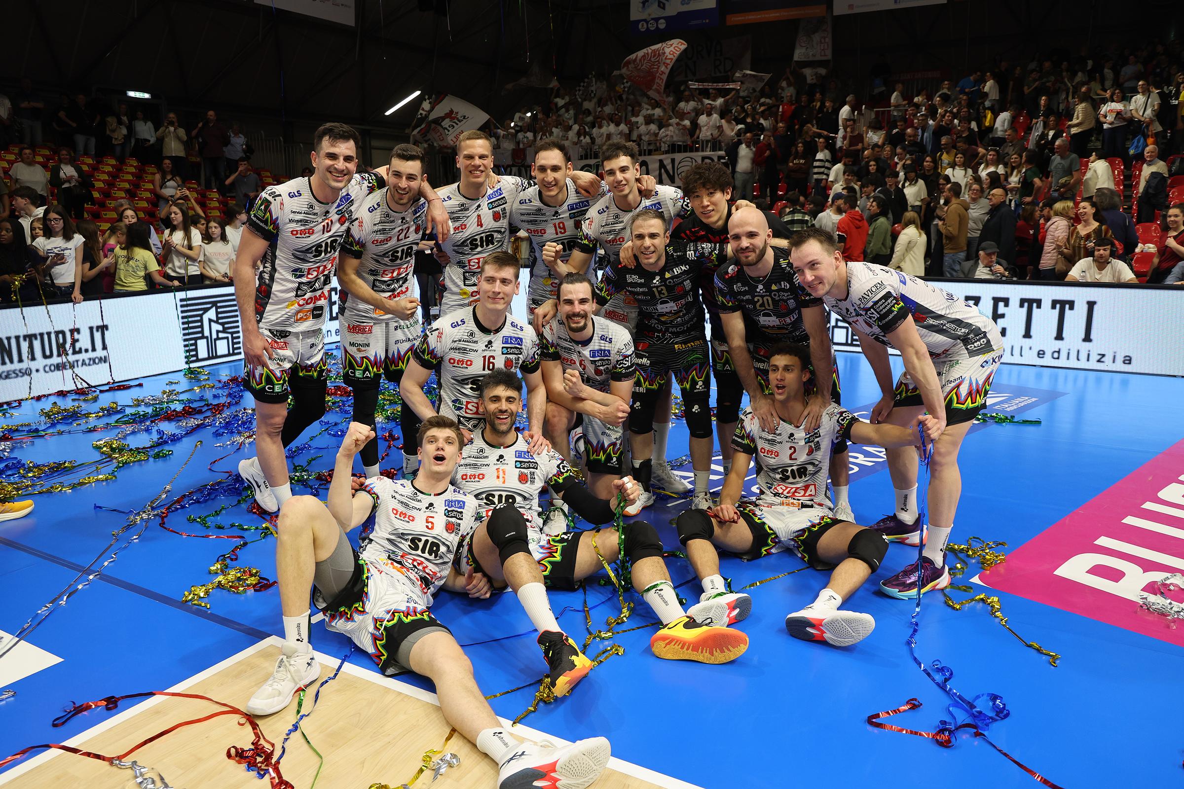LA SIR SUSA SCAI PERUGIA ESPUGNA 3-1 IL PALABANCA DI PIACENZA E AVANZA 2-0 NELLA SERIE DI SEMIFINALE!